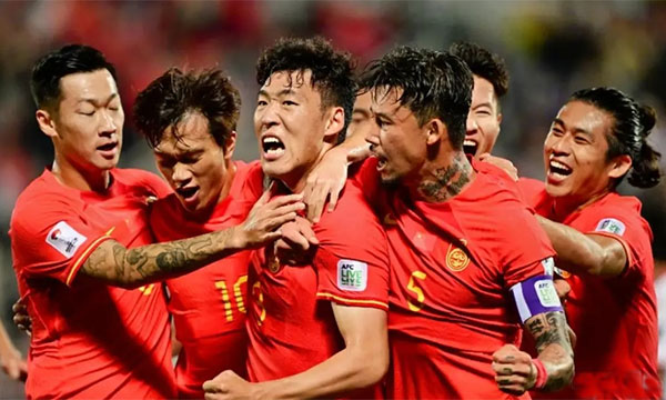FIFA新规：国足9人黄牌清零，世预赛无停赛之忧